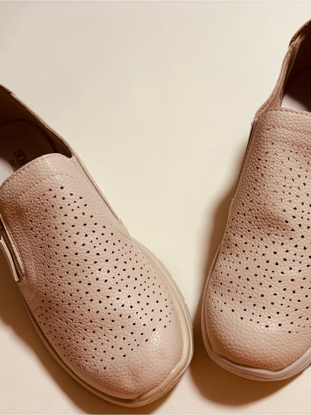 Women’s Slip-On Perforated Comfort in Blush. Purchased in Italy, made in Italy.